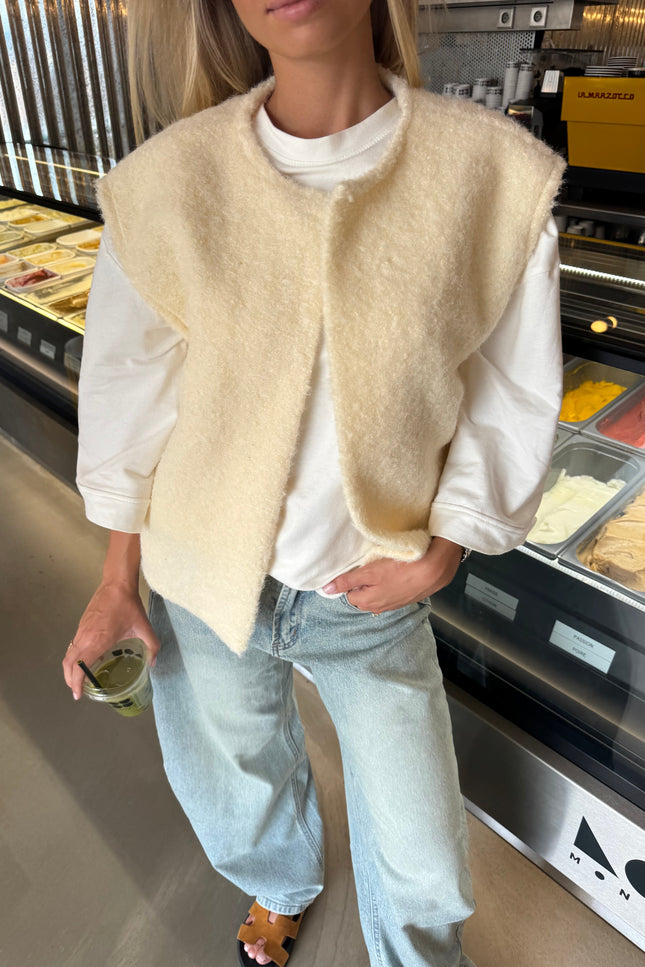 Alba Faux Shearling Vest