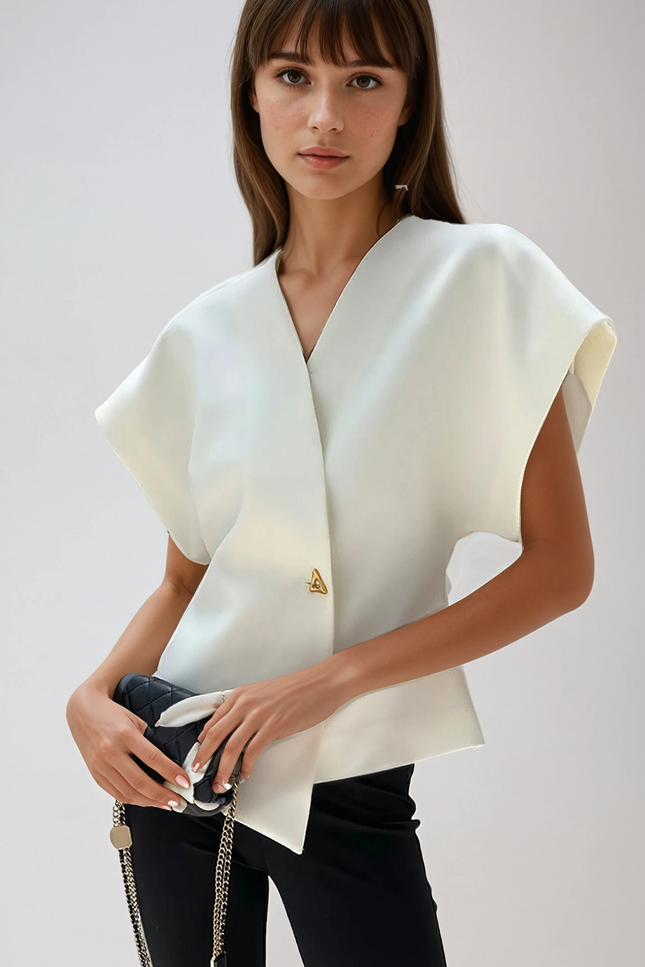 Amélie V-Neck Blouse