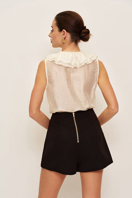 Saint Remy High-Waist Button Tailored Shorts